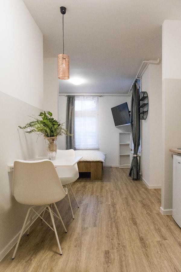 Jantar Apartmaji Novo Mesto Luaran gambar