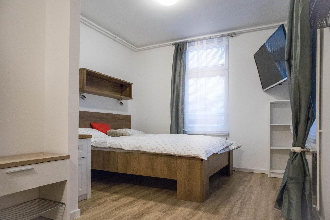 Jantar Apartmaji Novo Mesto Luaran gambar